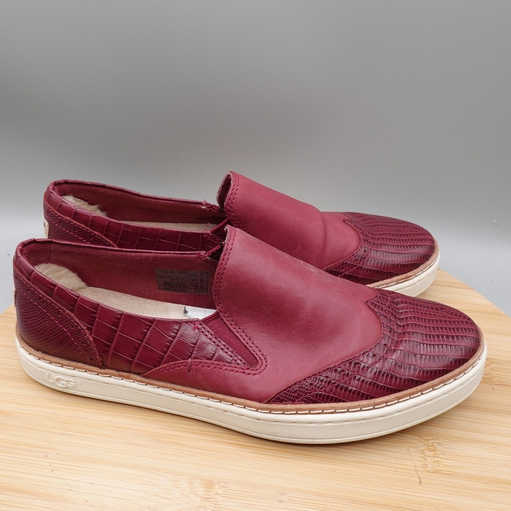 UGG Loafers Shoes Women 6 Crimson Embossed Leather Slip On Sneakers 1013362 - Picture 3 of 9